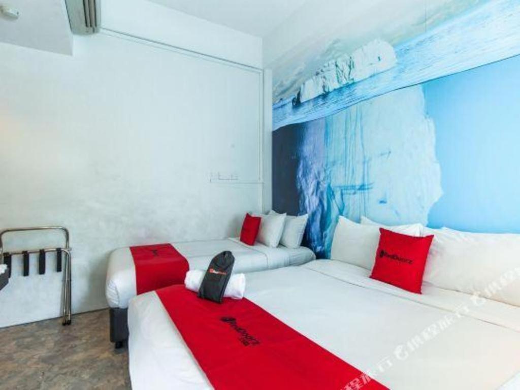 Reddoorz Hotel Plus @ Little India Singapore Exterior photo