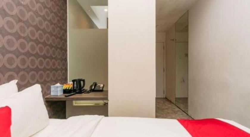 Reddoorz Hotel Plus @ Little India Singapore Exterior photo