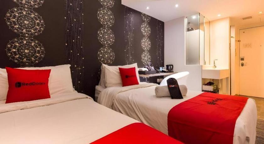 Reddoorz Hotel Plus @ Little India Singapore Exterior photo