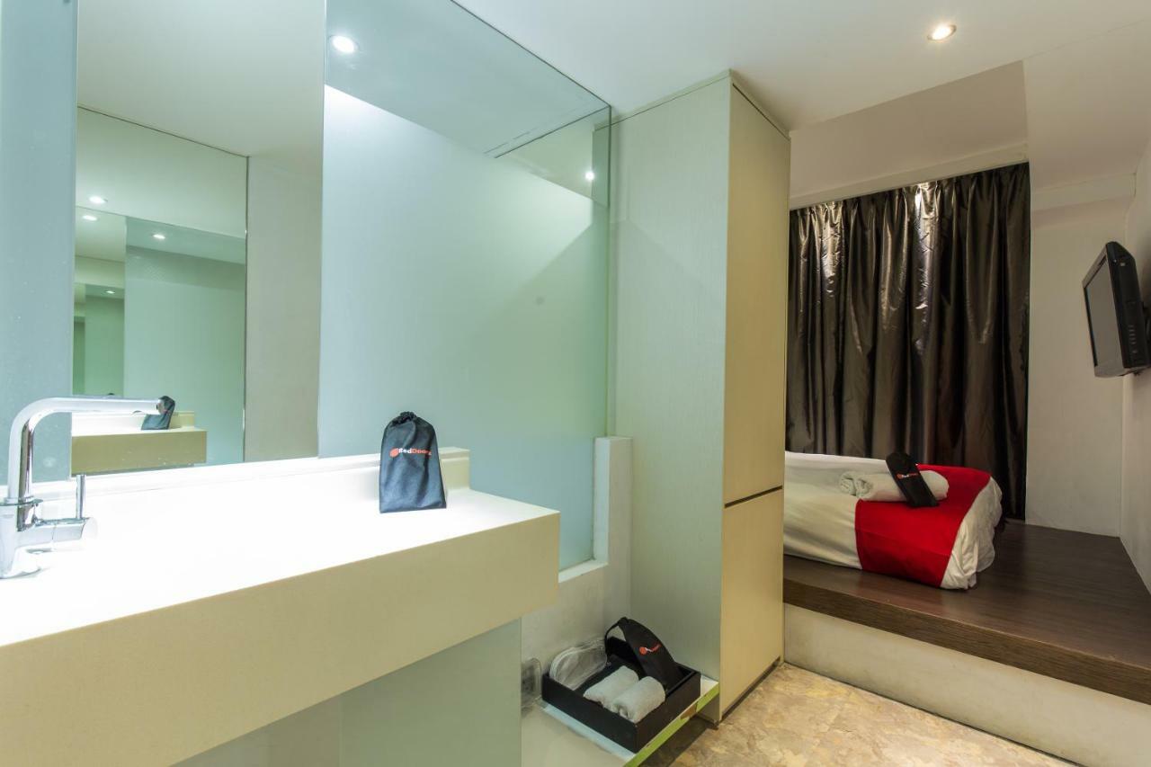 Reddoorz Hotel Plus @ Little India Singapore Exterior photo